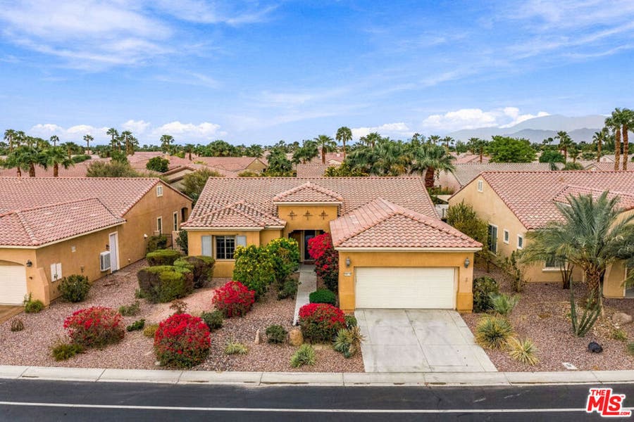 Property photo for 81707 Avenida Sombra, Indio, CA