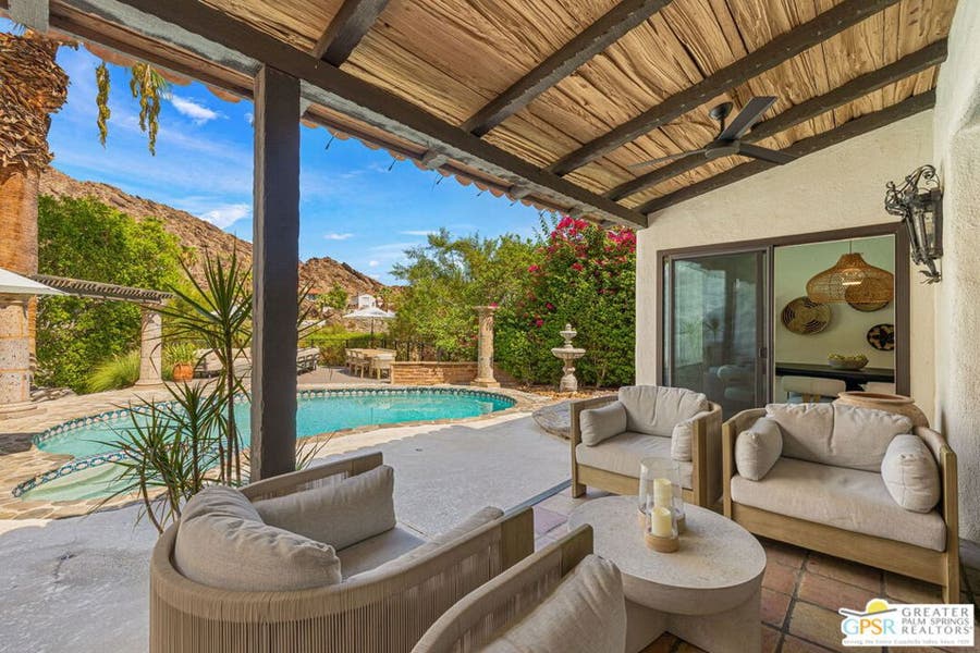 Property photo for 370 W Crestview Drive, Palm Springs, CA