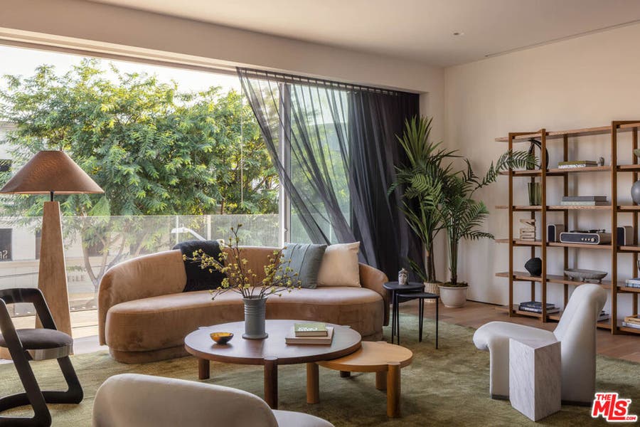 Property photo for 8899 Beverly Boulevard, #4G, Los Angeles, CA