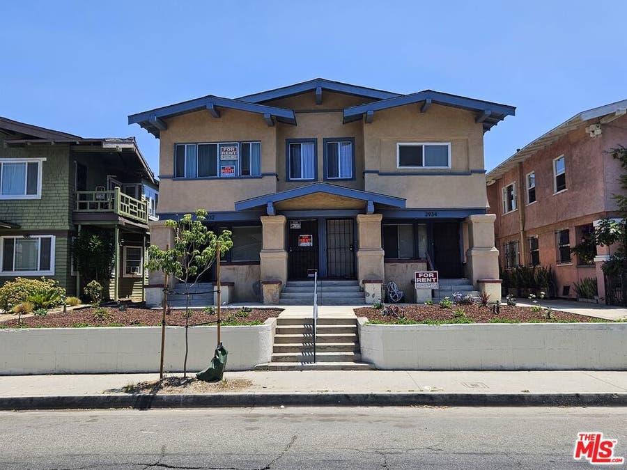 Property photo for 2932 S NORMANDIE Avenue, Los Angeles, CA