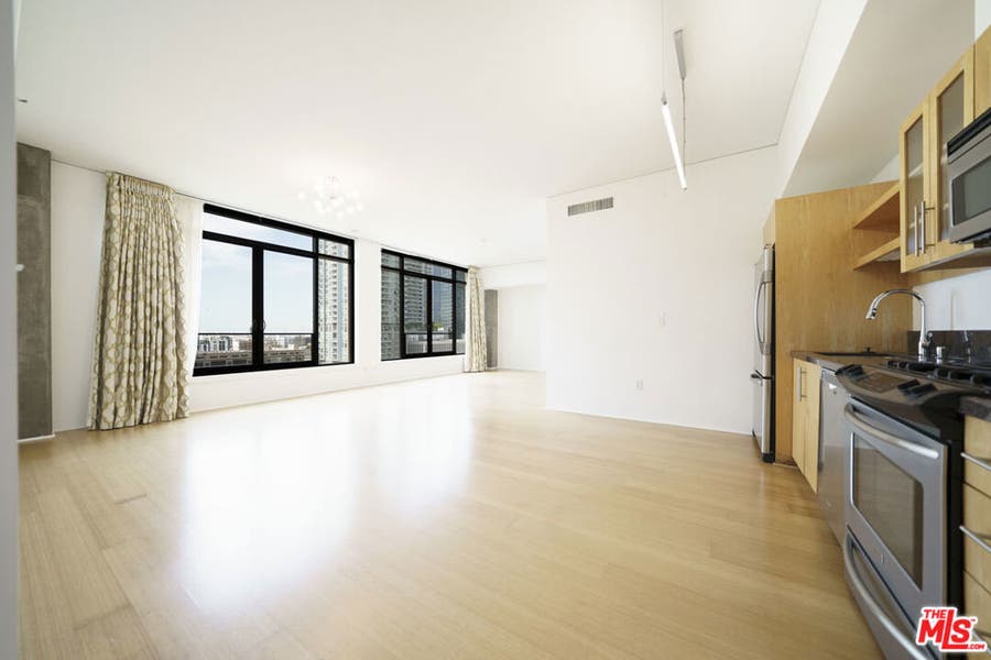 Property photo for 1111 S Grand Avenue, #819, Los Angeles, CA