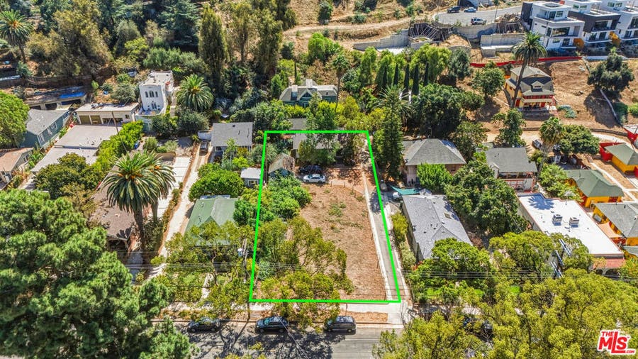 Property photo for 1674 Morton Avenue, Los Angeles, CA