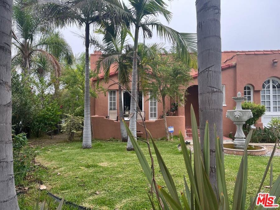 Property photo for 5300 Chesley Avenue, Los Angeles, CA