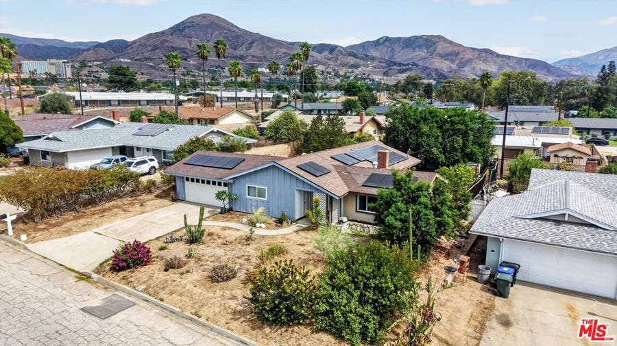 Property photo for 6235 Stanton Avenue, Highland, CA