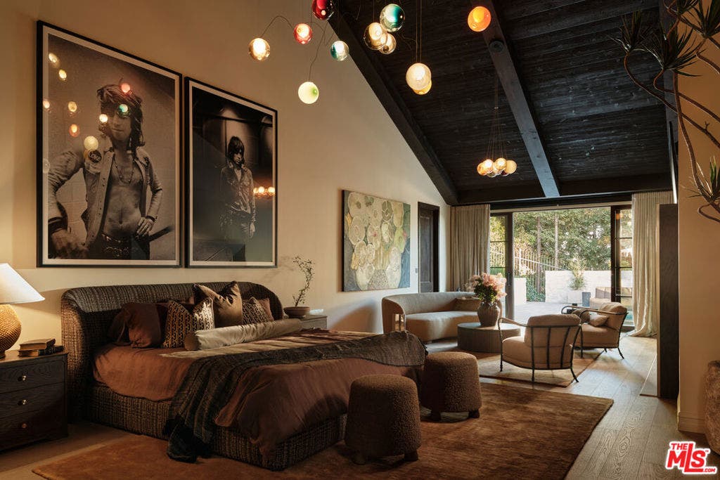 851 Strada Vecchia Road, Los Angeles, CA 90077 851 Strada Vecchia Road, Los Angeles, CA 90077