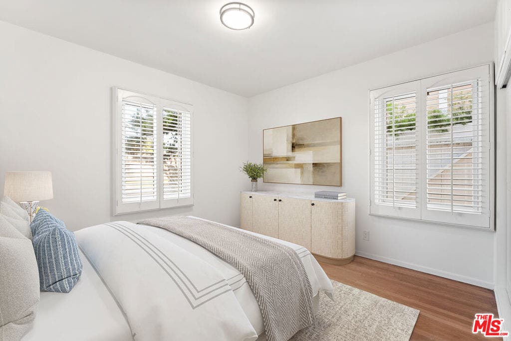 7527 Stewart Avenue, Los Angeles, CA 90045 7527 Stewart Avenue, Los Angeles, CA 90045