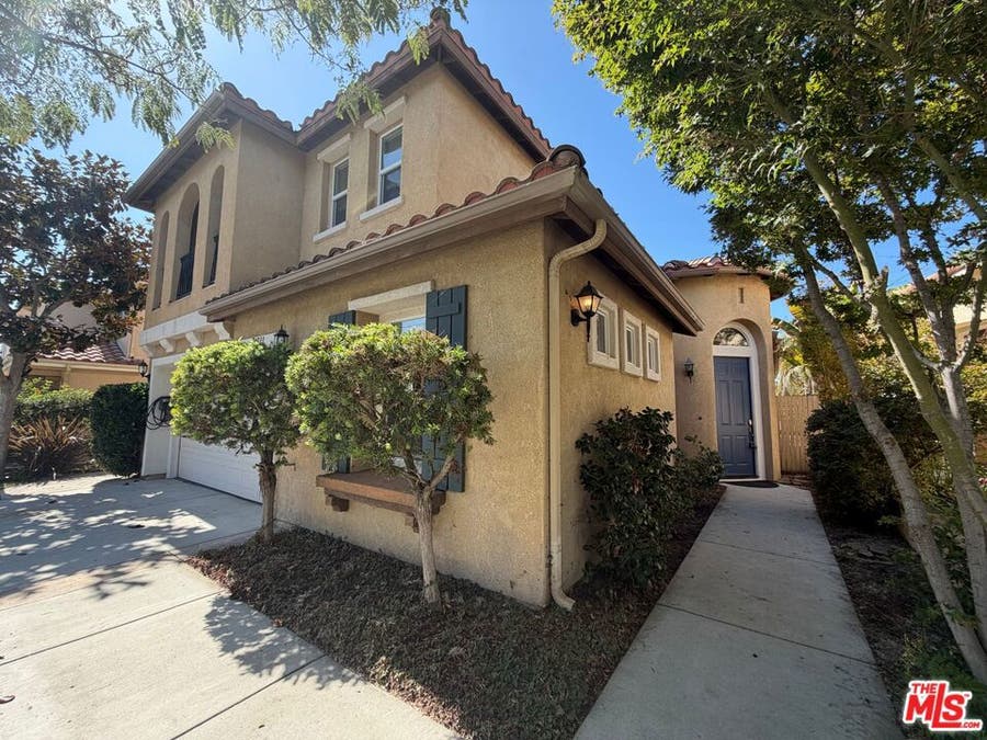 Property photo for 1733 Avenida Cafe, Camarillo, CA