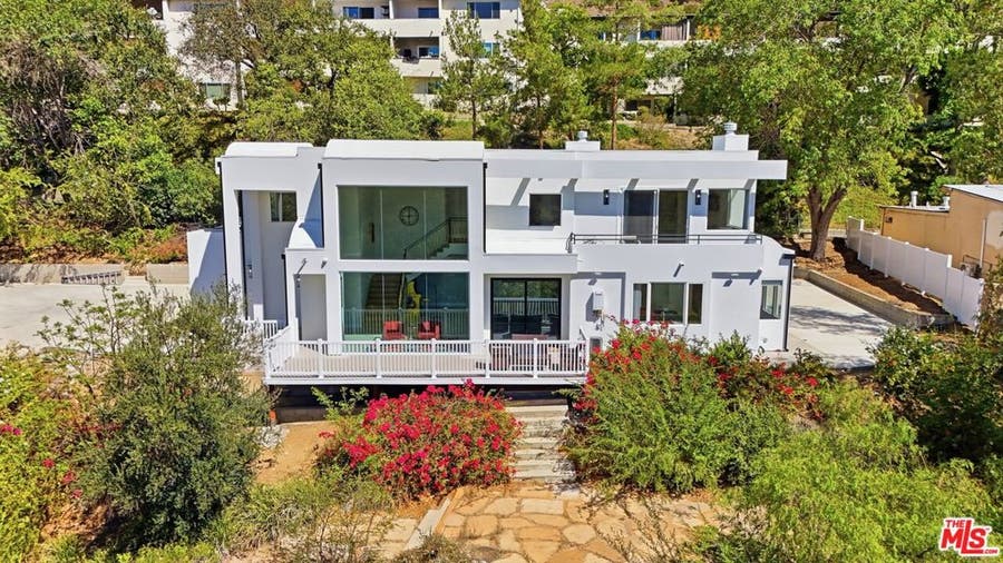 Property photo for 1907 Alpha Road, Glendale, CA