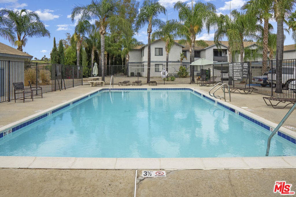39011 Agua Vista, Murrieta, CA 92563 39011 Agua Vista, Murrieta, CA 92563