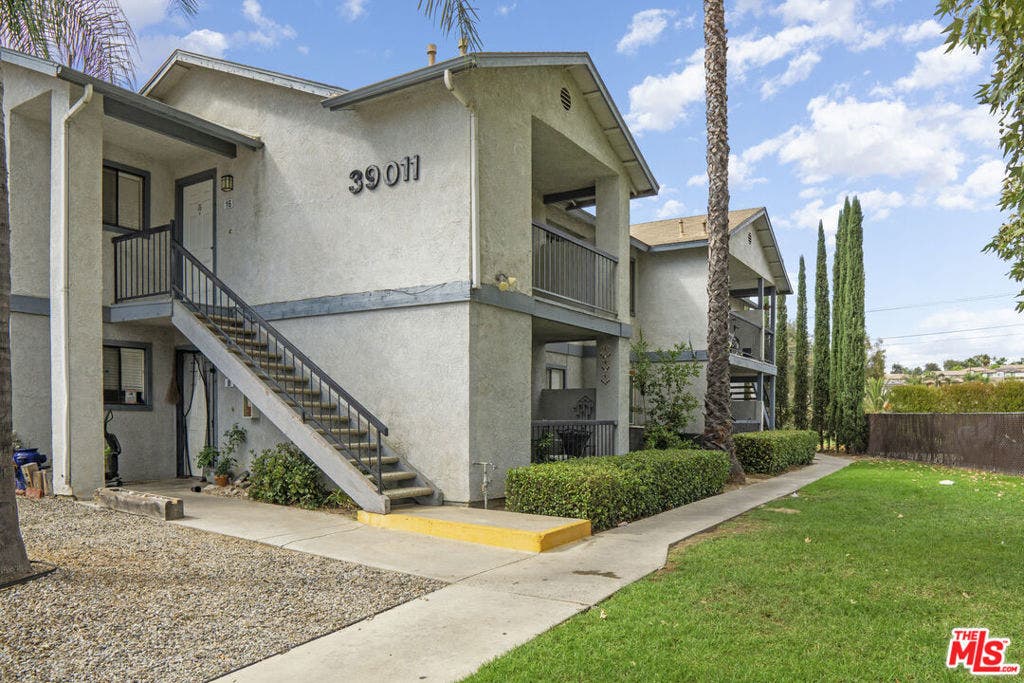 39011 Agua Vista, Murrieta, CA 92563 39011 Agua Vista, Murrieta, CA 92563