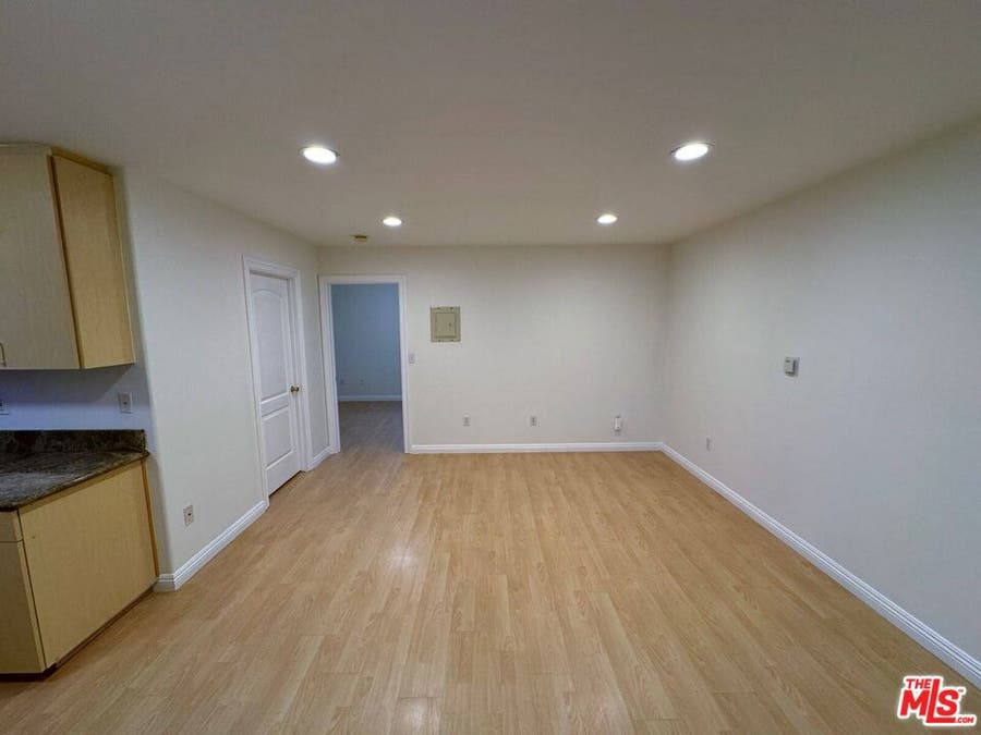 Property photo for 5253 Virginia Avenue, #Apt B, Los Angeles, CA
