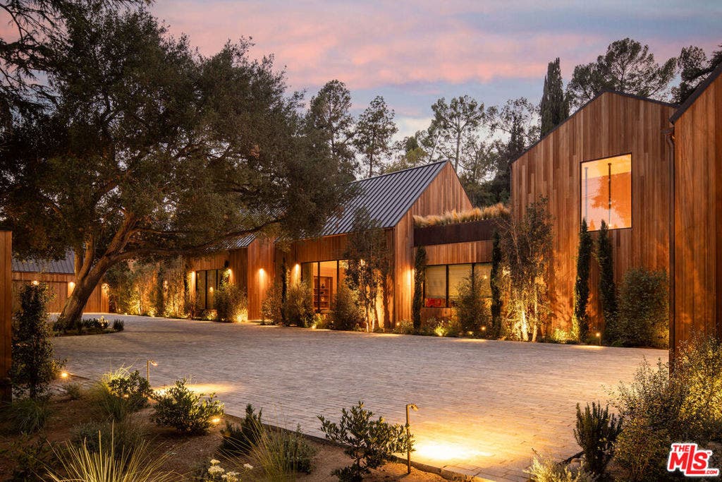 3405 Fryman Road, Studio City, CA 91604 3405 Fryman Road, Studio City, CA 91604