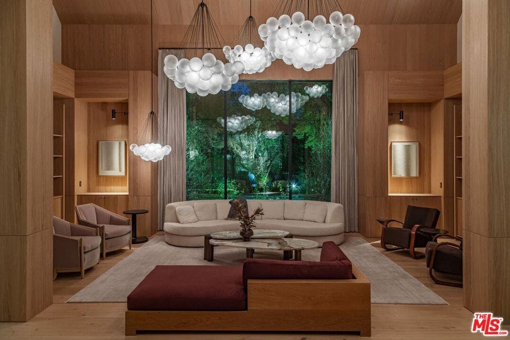 3405 Fryman Road, Studio City, CA 91604 3405 Fryman Road, Studio City, CA 91604