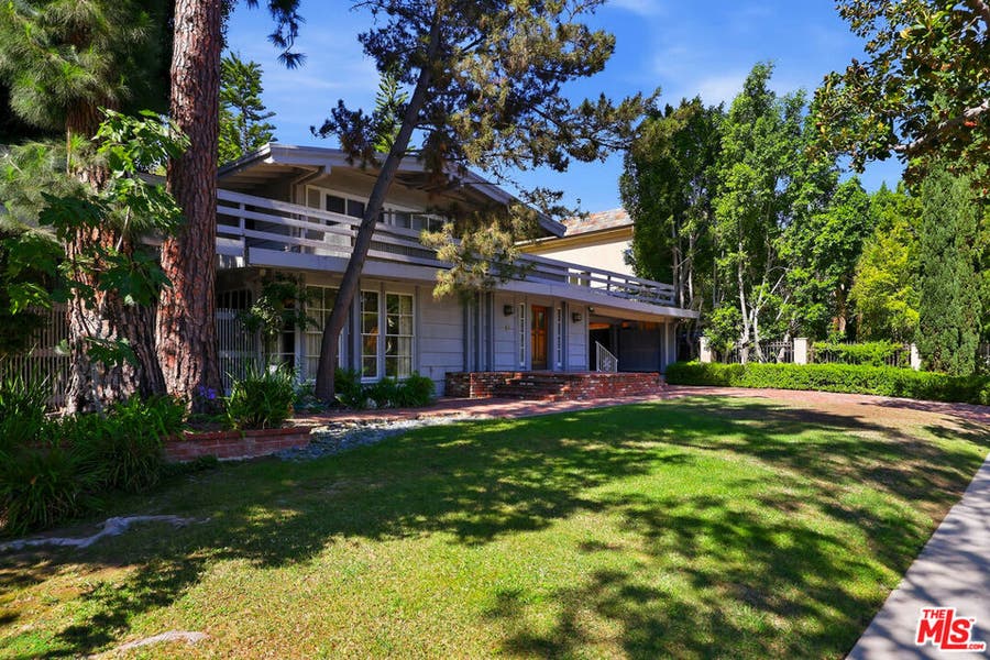 Property photo for 521 N Crescent Drive, Beverly Hills, CA