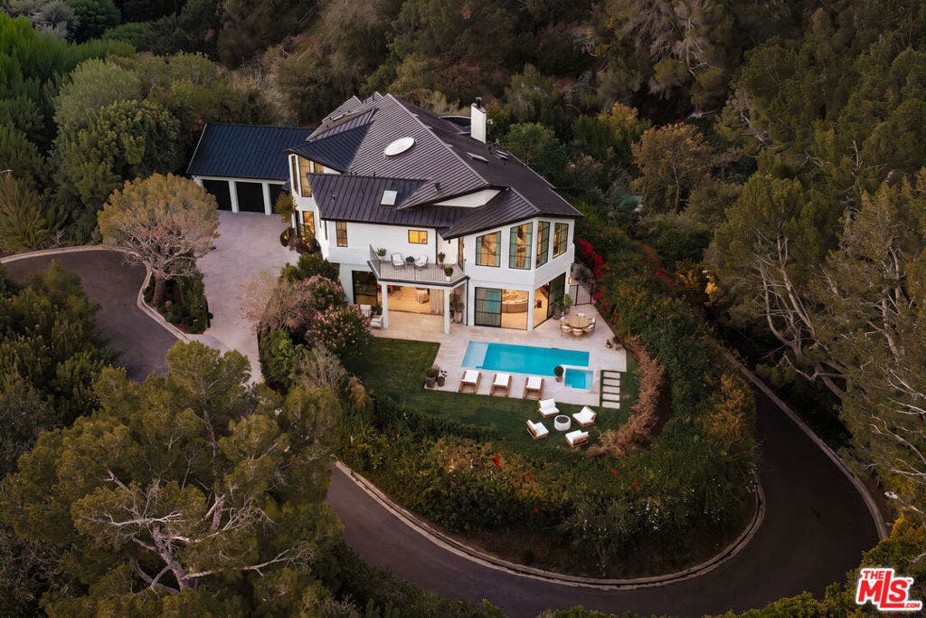 1122 La Altura Road, Beverly Hills, CA 90210 1122 La Altura Road, Beverly Hills, CA 90210