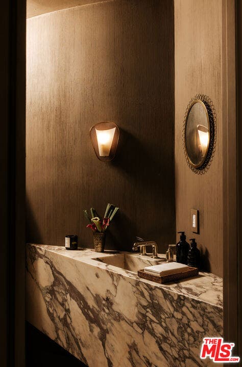 1122 La Altura Road, Beverly Hills, CA 90210 1122 La Altura Road, Beverly Hills, CA 90210