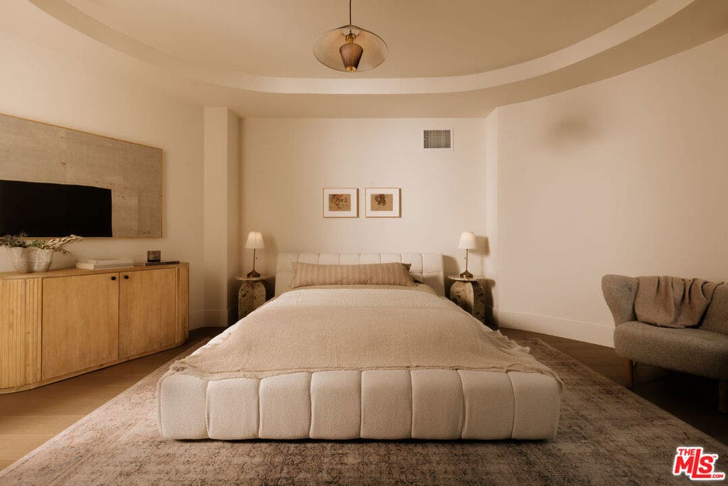 1122 La Altura Road, Beverly Hills, CA 90210 1122 La Altura Road, Beverly Hills, CA 90210