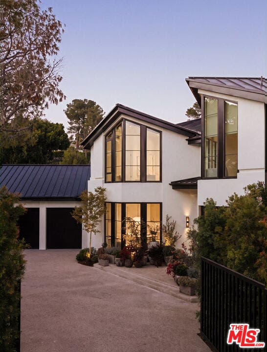1122 La Altura Road, Beverly Hills, CA 90210 1122 La Altura Road, Beverly Hills, CA 90210