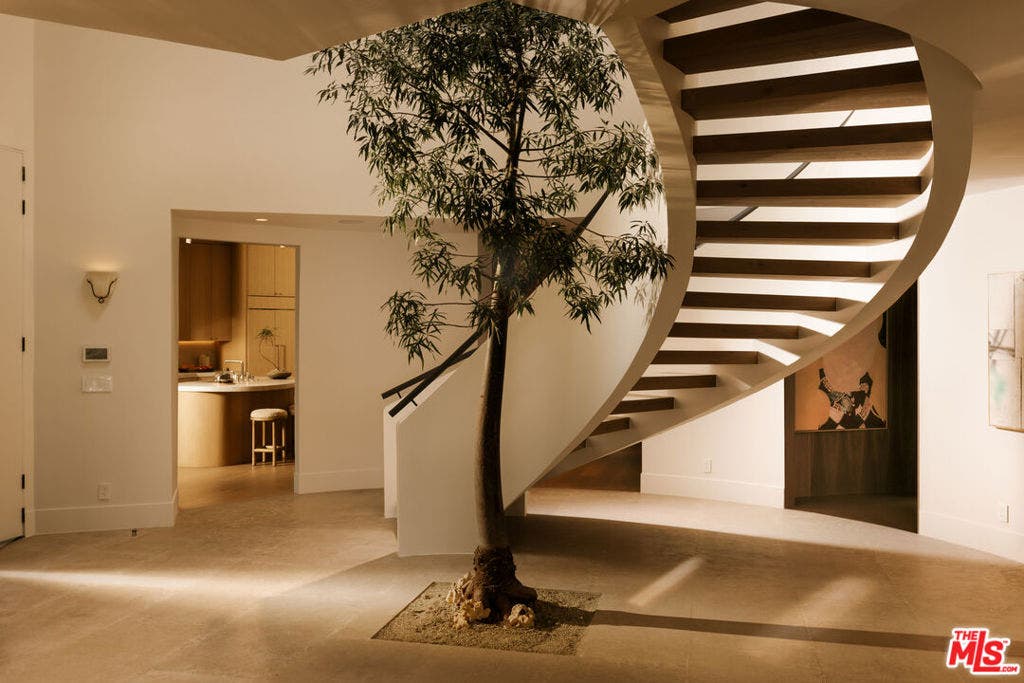 1122 La Altura Road, Beverly Hills, CA 90210 1122 La Altura Road, Beverly Hills, CA 90210