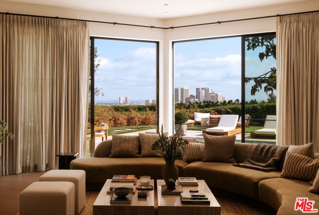 1122 La Altura Road, Beverly Hills, CA 90210 1122 La Altura Road, Beverly Hills, CA 90210