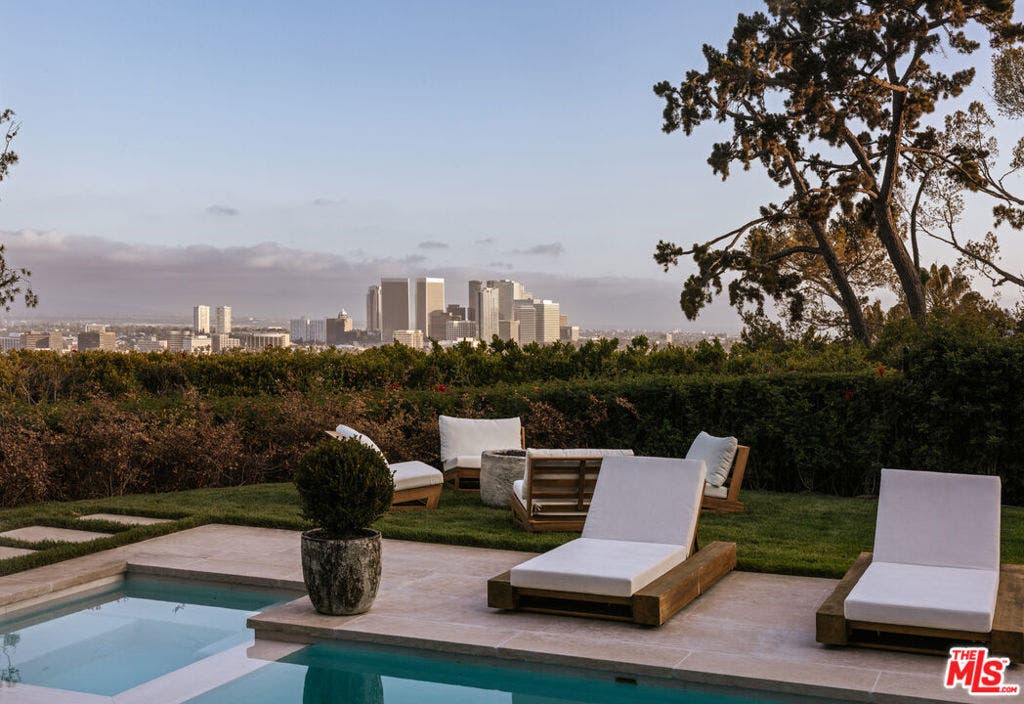 1122 La Altura Road, Beverly Hills, CA 90210 1122 La Altura Road, Beverly Hills, CA 90210
