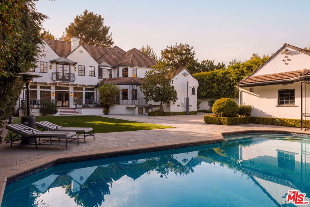 628 N Sierra Drive, Beverly Hills, CA 90210