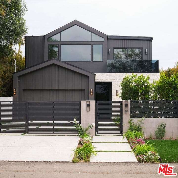 Property photo for 15602 Morrison Street, Sherman Oaks, CA