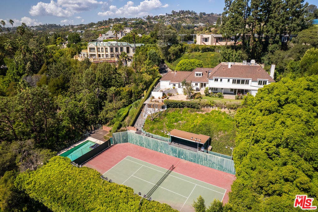 1000 N Alpine Drive, Beverly Hills, CA 90210