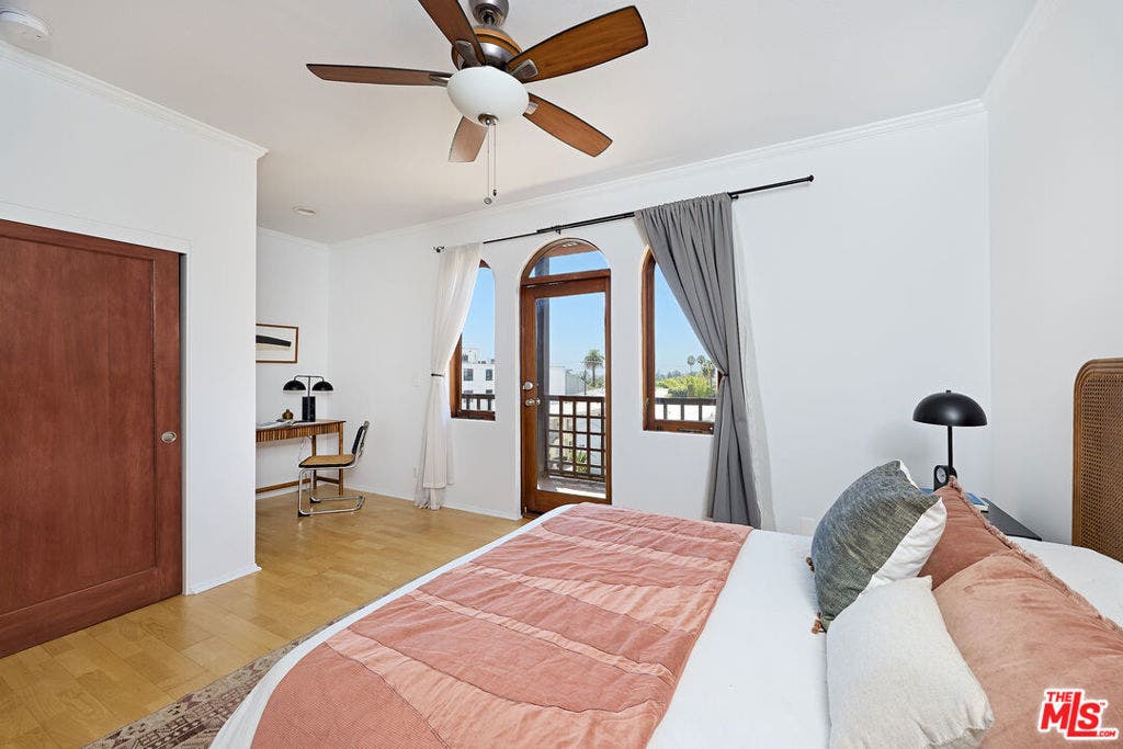 828 N Hudson Avenue, #214, Los Angeles, CA 90038