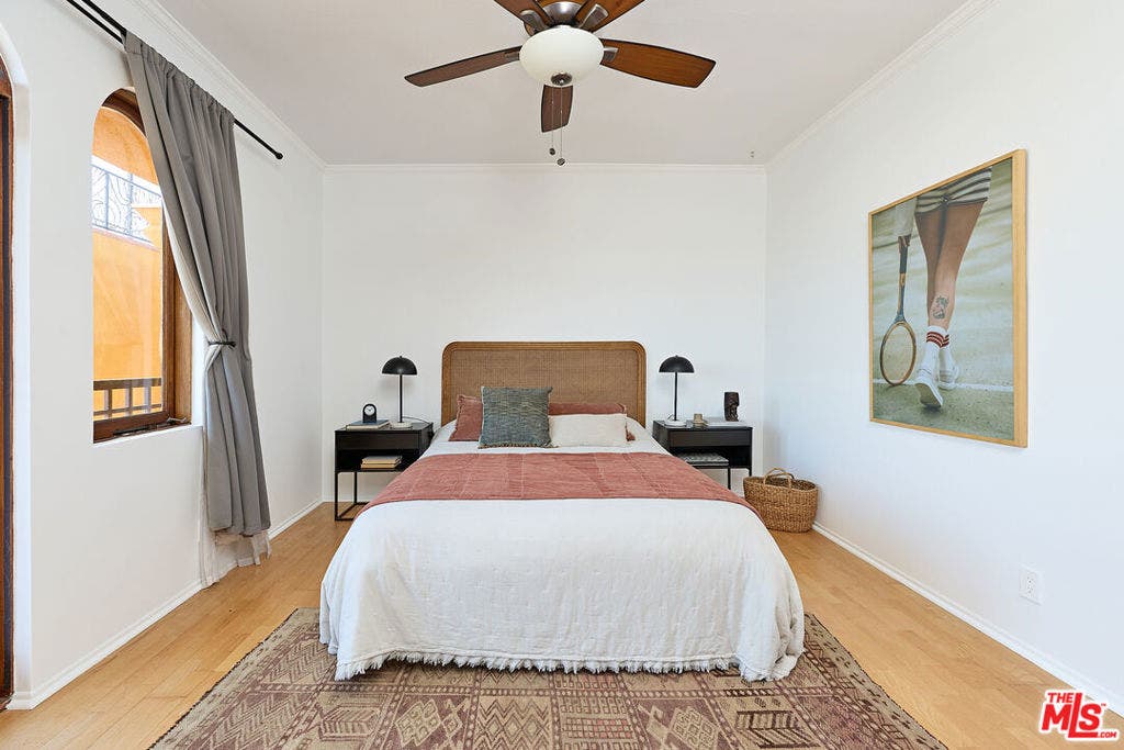 828 N Hudson Avenue, #214, Los Angeles, CA 90038