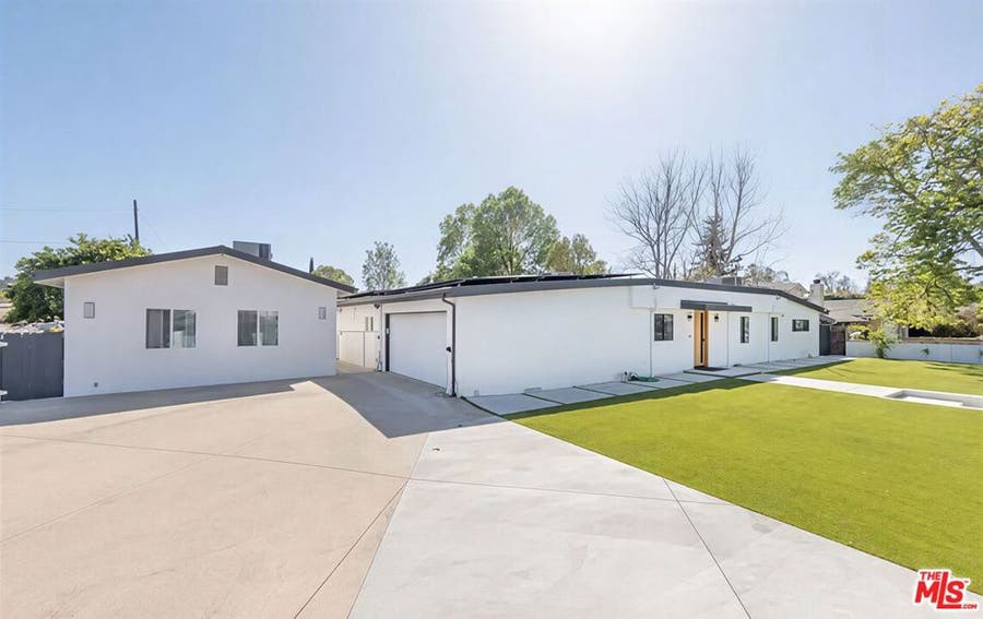 Property photo for 22602 Hatteras Street, #B, Woodland Hills, CA
