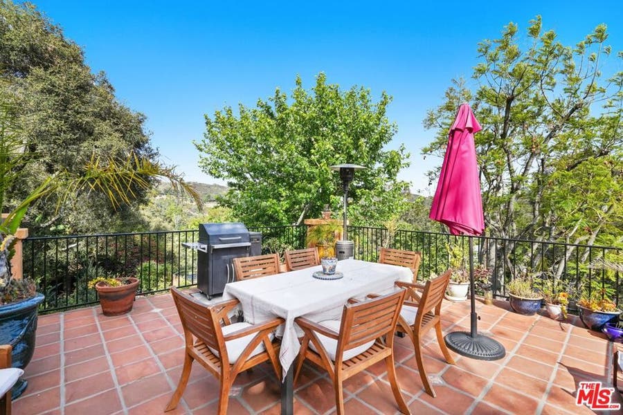 Property photo for 754 Basin Drive, Topanga, CA