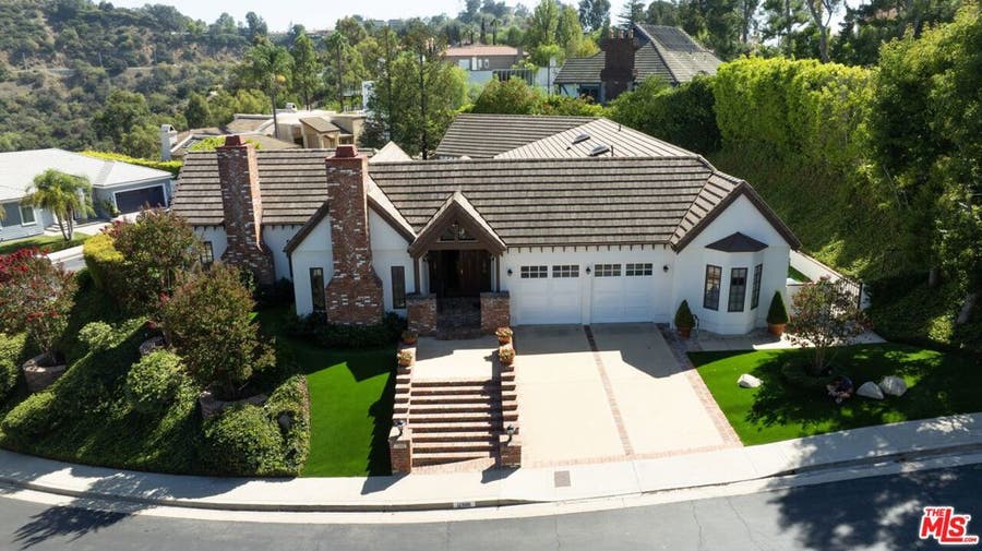 Property photo for 12006 Talus Place, Beverly Hills, CA