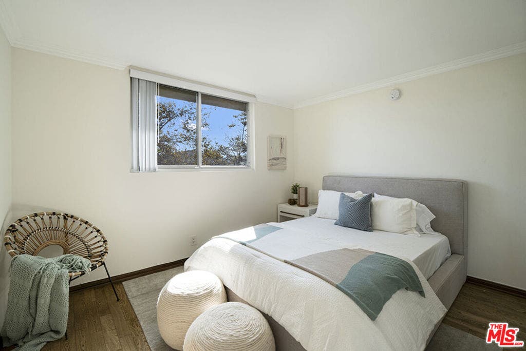 525 N Sycamore Avenue, #306, Los Angeles, CA 90036 525 N Sycamore Avenue, #306, Los Angeles, CA 90036