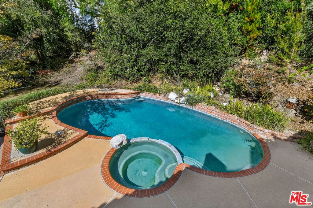 4734 Louise Avenue, Encino, CA 91316 4734 Louise Avenue, Encino, CA 91316