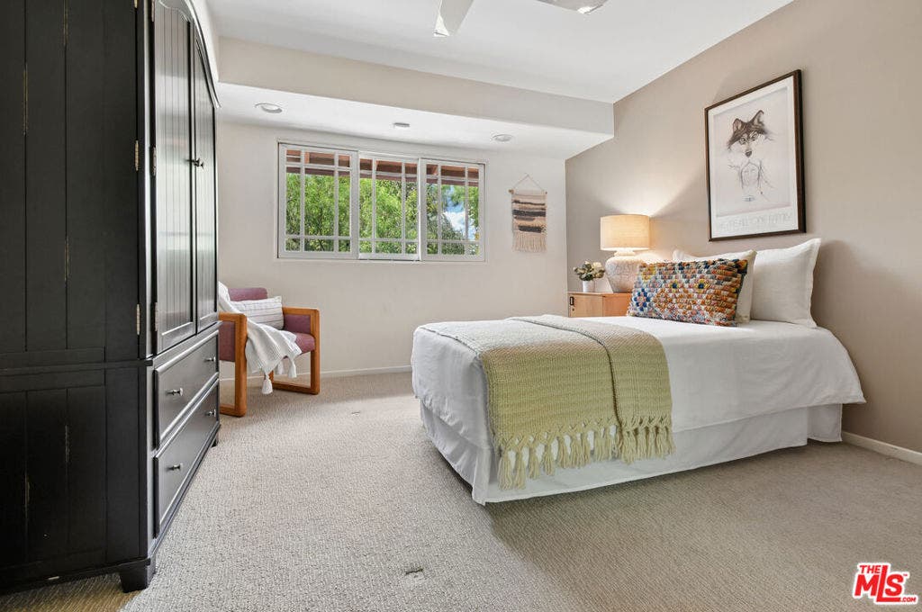 4734 Louise Avenue, Encino, CA 91316 4734 Louise Avenue, Encino, CA 91316