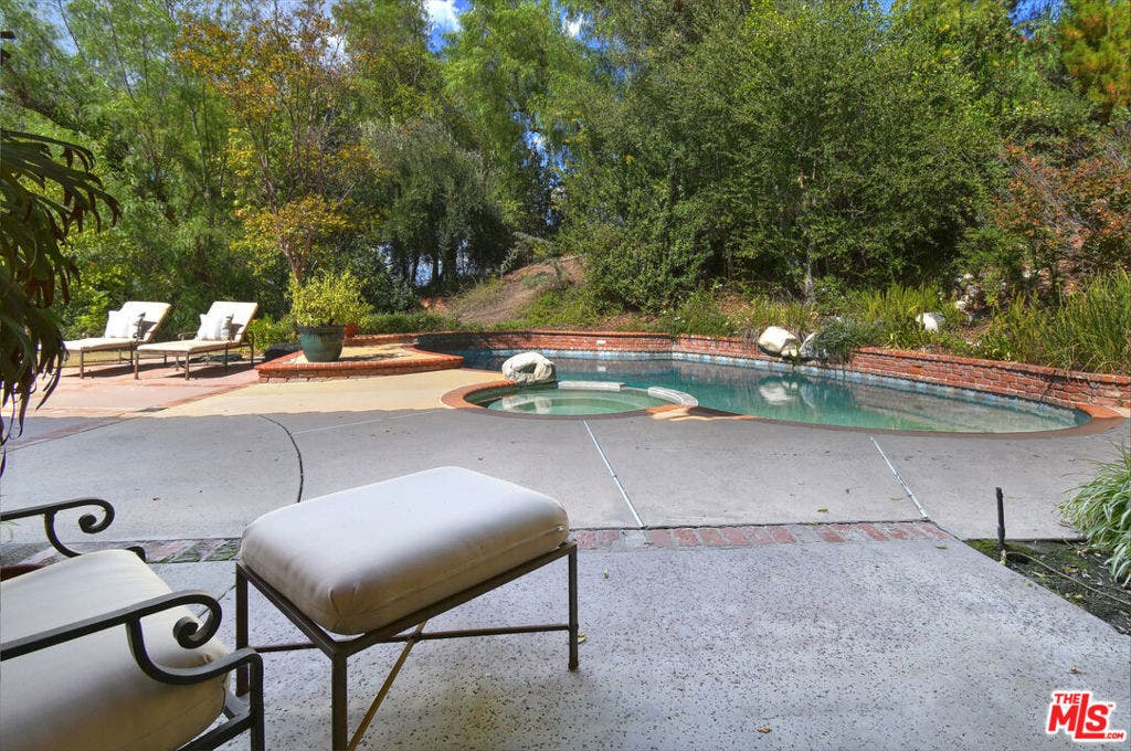 4734 Louise Avenue, Encino, CA 91316 4734 Louise Avenue, Encino, CA 91316