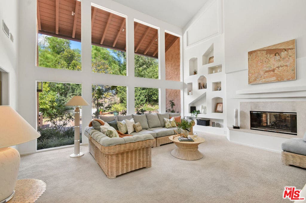 4734 Louise Avenue, Encino, CA 91316 4734 Louise Avenue, Encino, CA 91316
