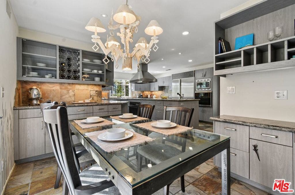 4734 Louise Avenue, Encino, CA 91316 4734 Louise Avenue, Encino, CA 91316