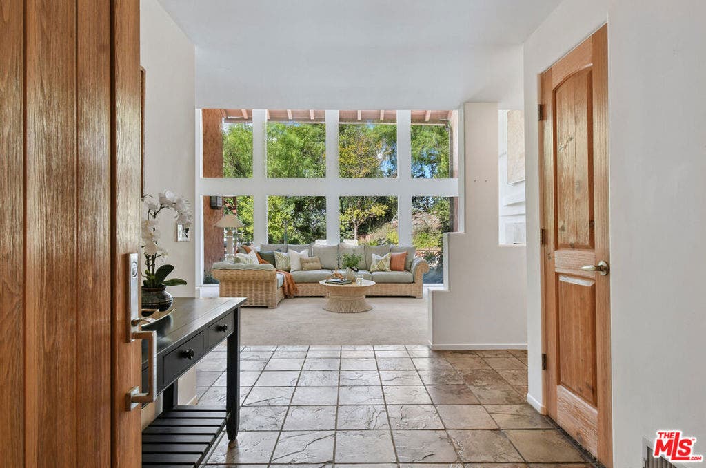 4734 Louise Avenue, Encino, CA 91316 4734 Louise Avenue, Encino, CA 91316
