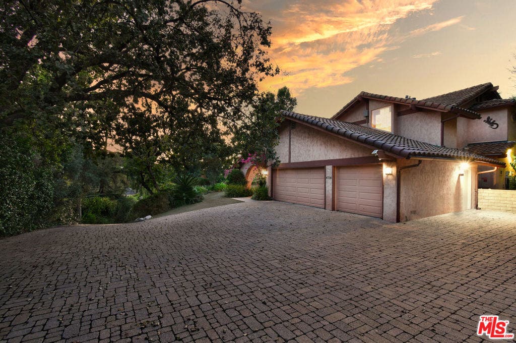 4734 Louise Avenue, Encino, CA 91316 4734 Louise Avenue, Encino, CA 91316