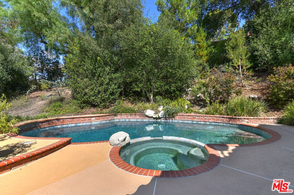 4734 Louise Avenue, Encino, CA 91316 4734 Louise Avenue, Encino, CA 91316