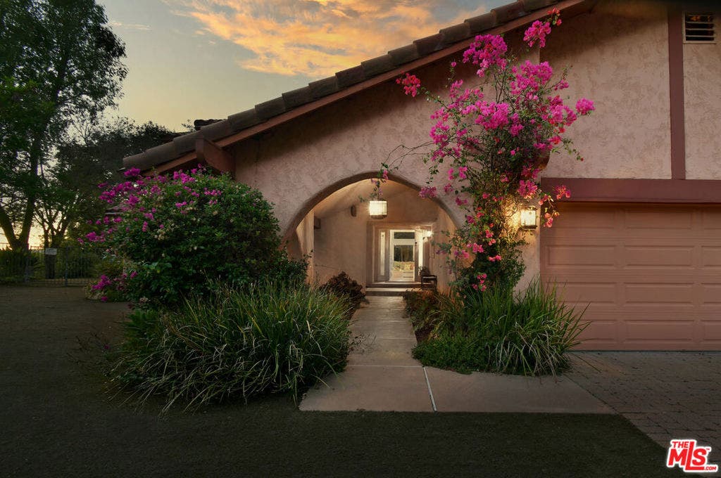 4734 Louise Avenue, Encino, CA 91316 4734 Louise Avenue, Encino, CA 91316