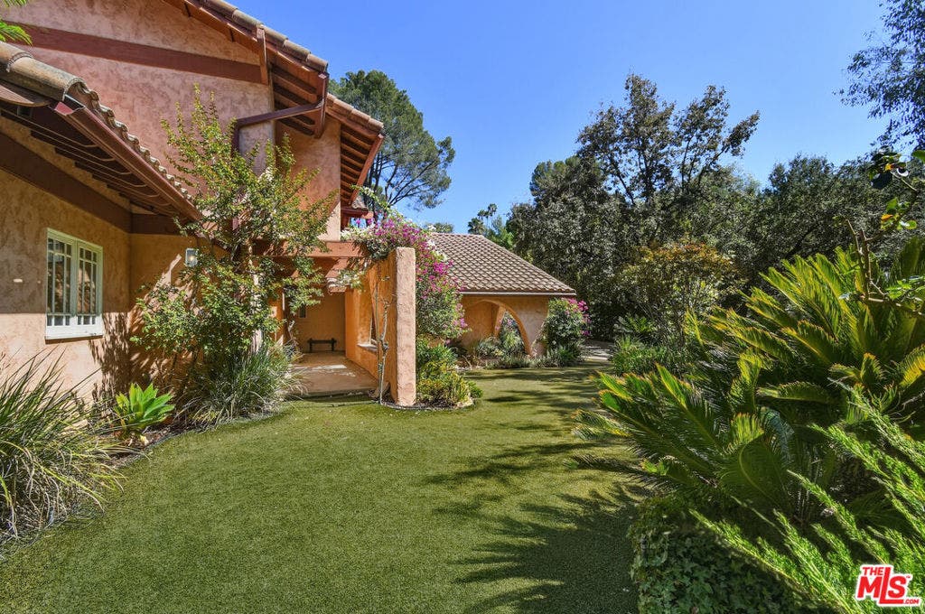 4734 Louise Avenue, Encino, CA 91316 4734 Louise Avenue, Encino, CA 91316