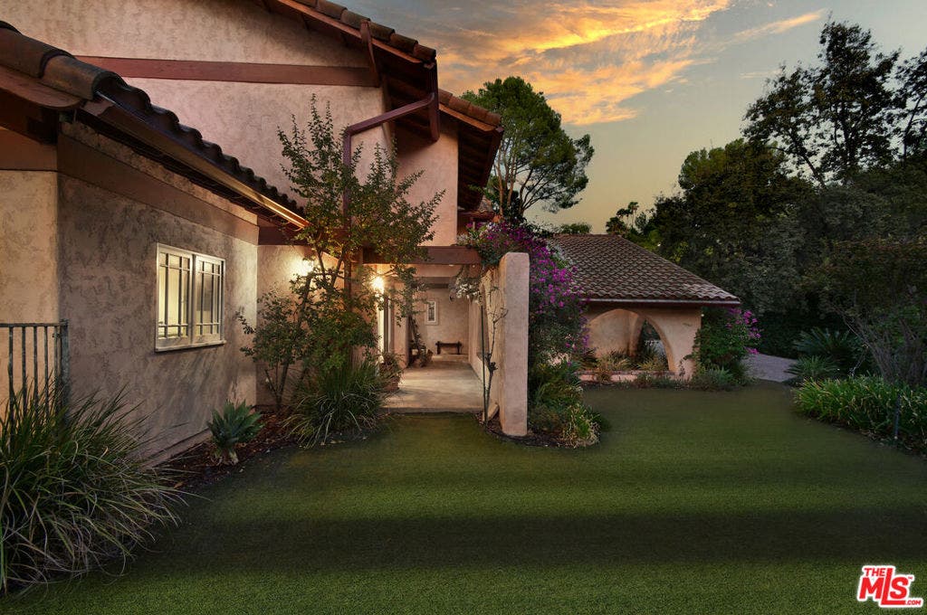 4734 Louise Avenue, Encino, CA 91316 4734 Louise Avenue, Encino, CA 91316