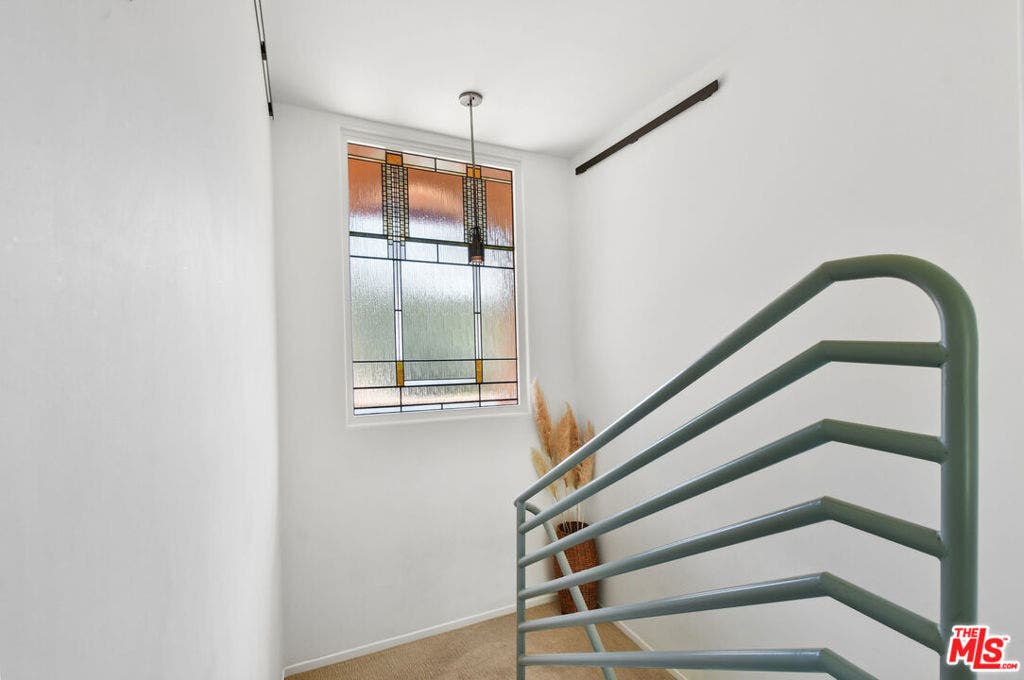 4734 Louise Avenue, Encino, CA 91316 4734 Louise Avenue, Encino, CA 91316