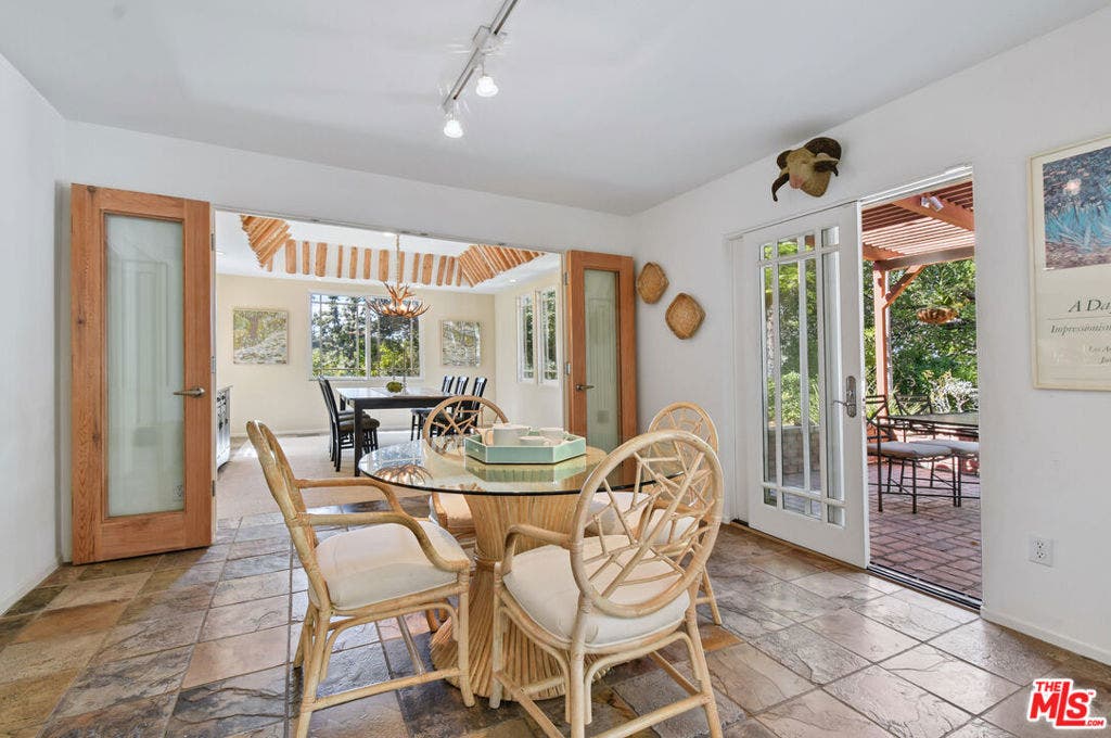 4734 Louise Avenue, Encino, CA 91316 4734 Louise Avenue, Encino, CA 91316