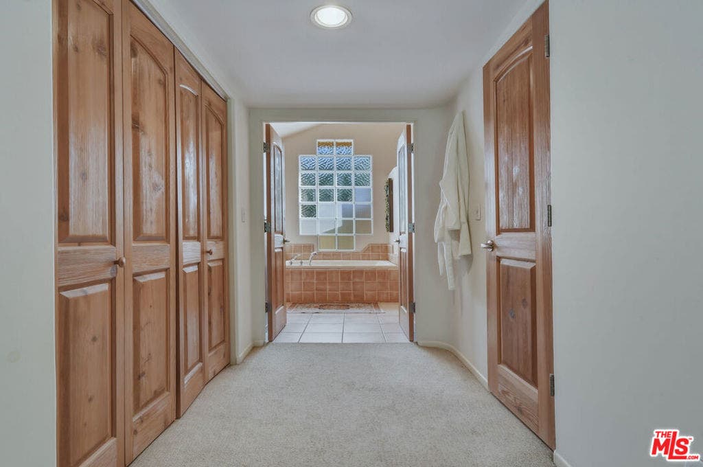 4734 Louise Avenue, Encino, CA 91316 4734 Louise Avenue, Encino, CA 91316