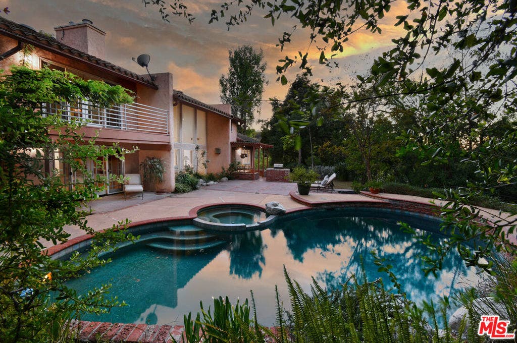 4734 Louise Avenue, Encino, CA 91316 4734 Louise Avenue, Encino, CA 91316