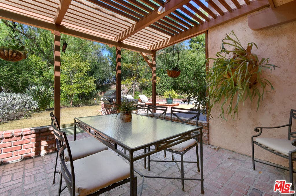 4734 Louise Avenue, Encino, CA 91316 4734 Louise Avenue, Encino, CA 91316
